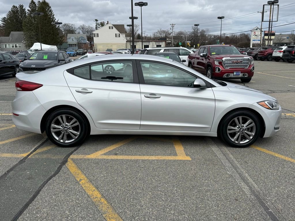 Used 2017 Hyundai Elantra SE FWD image 7