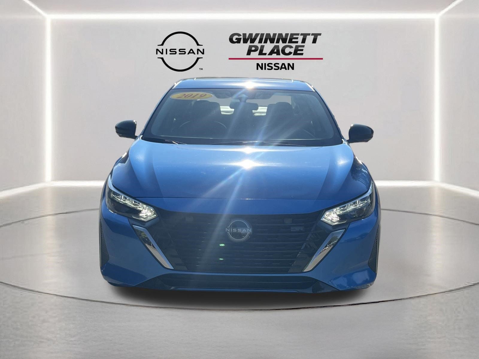 Used 2025 Nissan Sentra SR w/ SR Premium Package FWD image 28