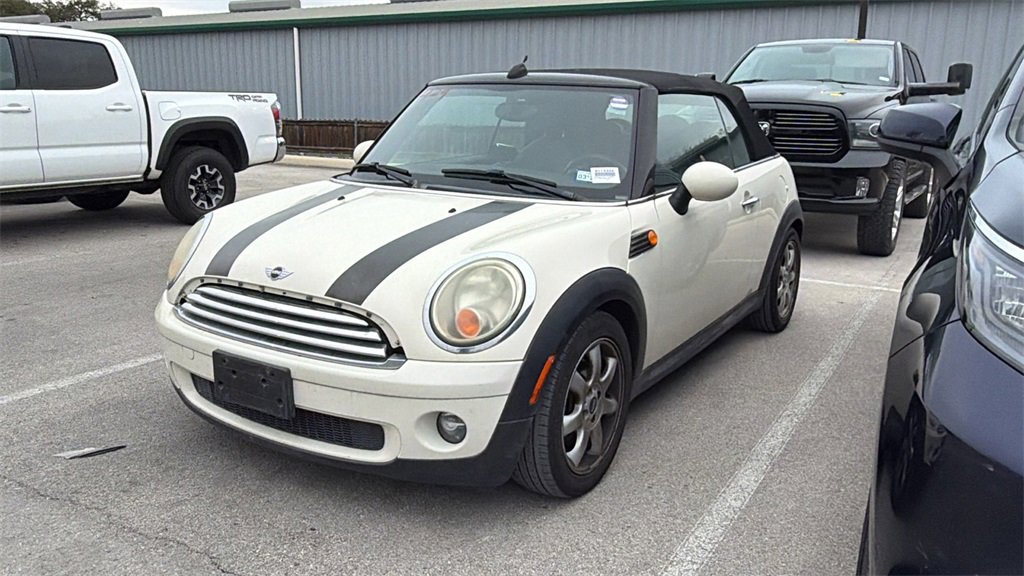 Used 2009 MINI Cooper Convertible image 15