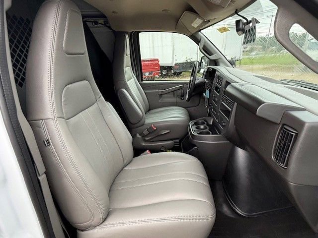 New 2025 Chevrolet Express 2500 w/ Driver Convenience Package image 16