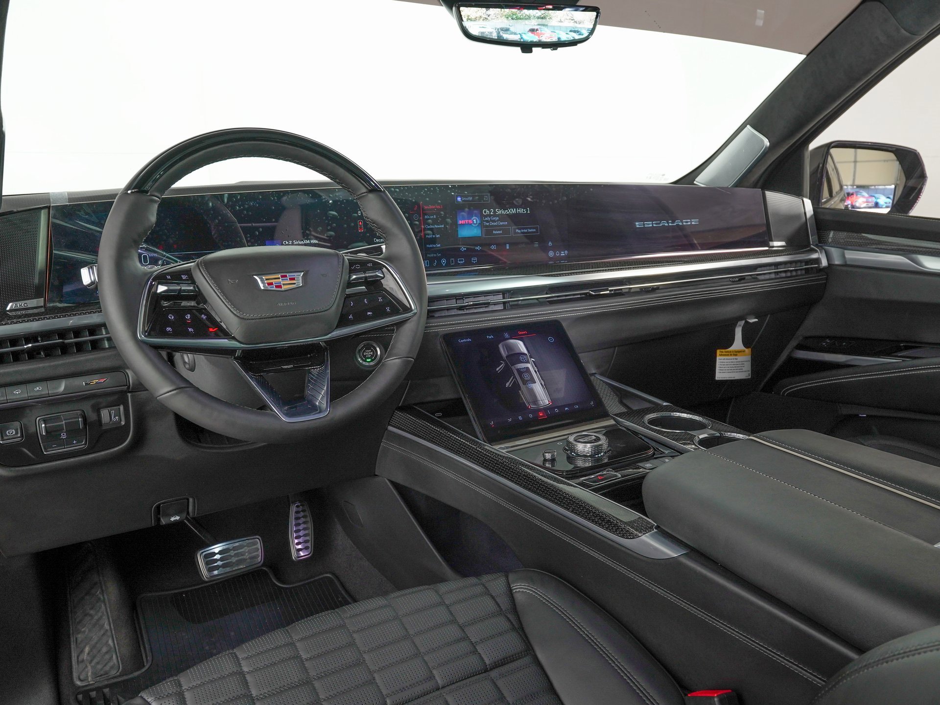 Used 2025 Cadillac Escalade V w/ LPO, ONYX Package image 20