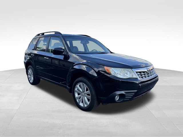 Used 2011 Subaru Forester 2.5X Limited AWD/4WD image 8