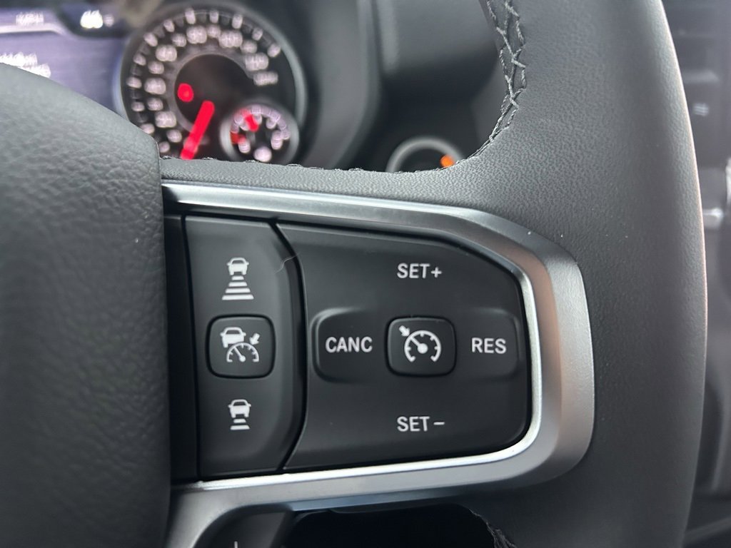 New 2026 RAM 1500 4x4 Crew Cab image 16