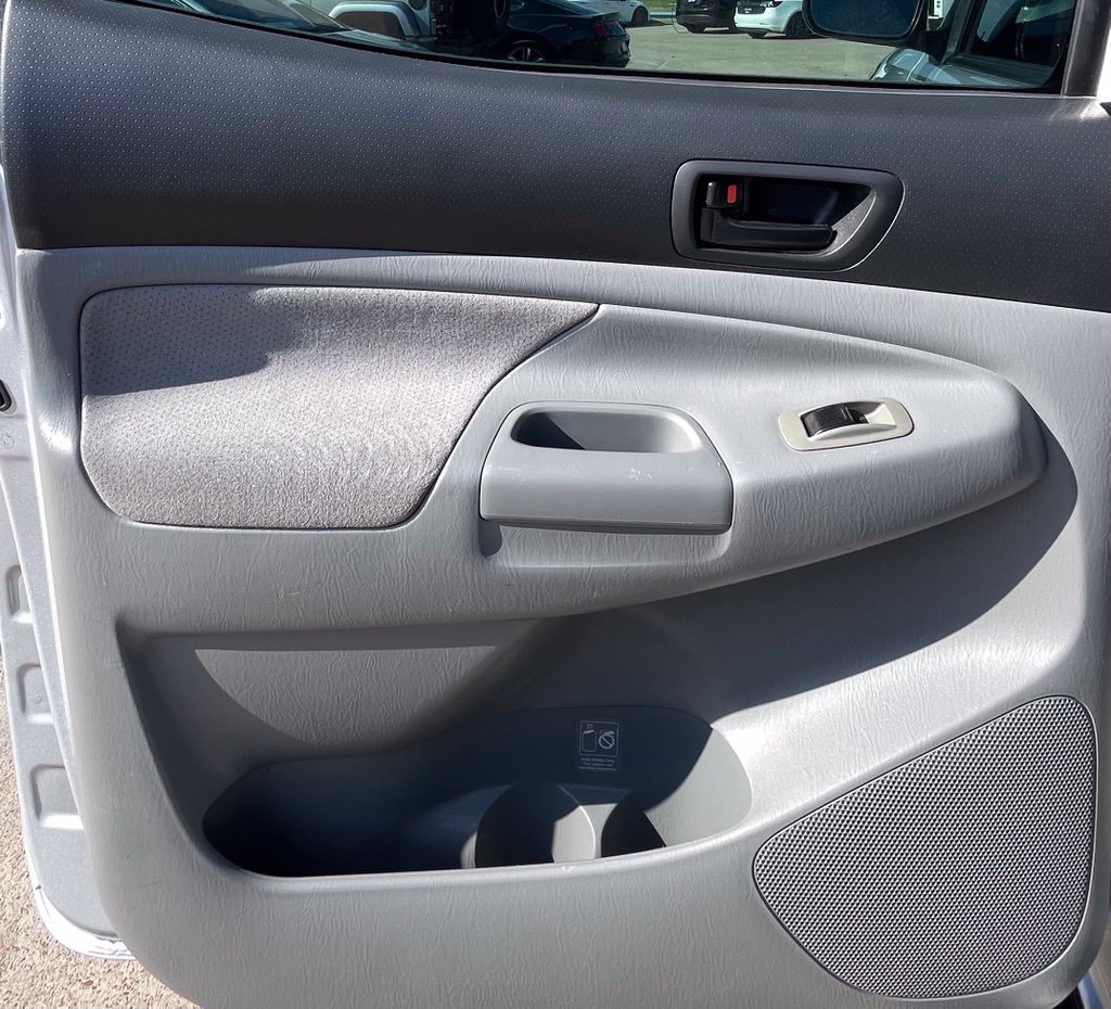 Used 2008 Toyota Tacoma PreRunner RWD image 28