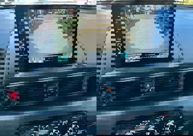 Used 2023 Honda Pilot Touring image 34