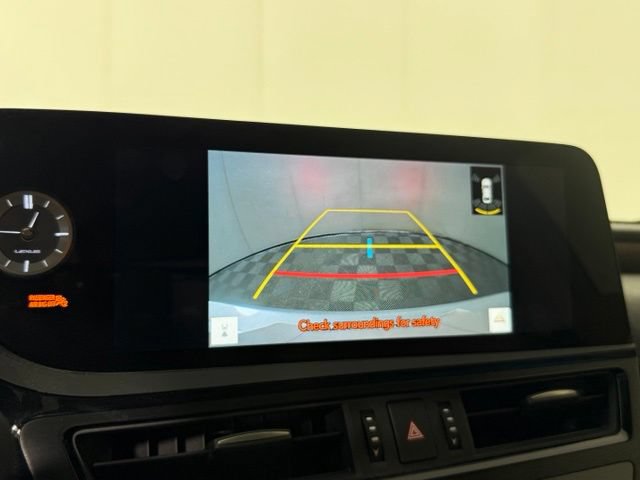 Certified 2024 Lexus ES 300h w/ Premium Package FWD image 21