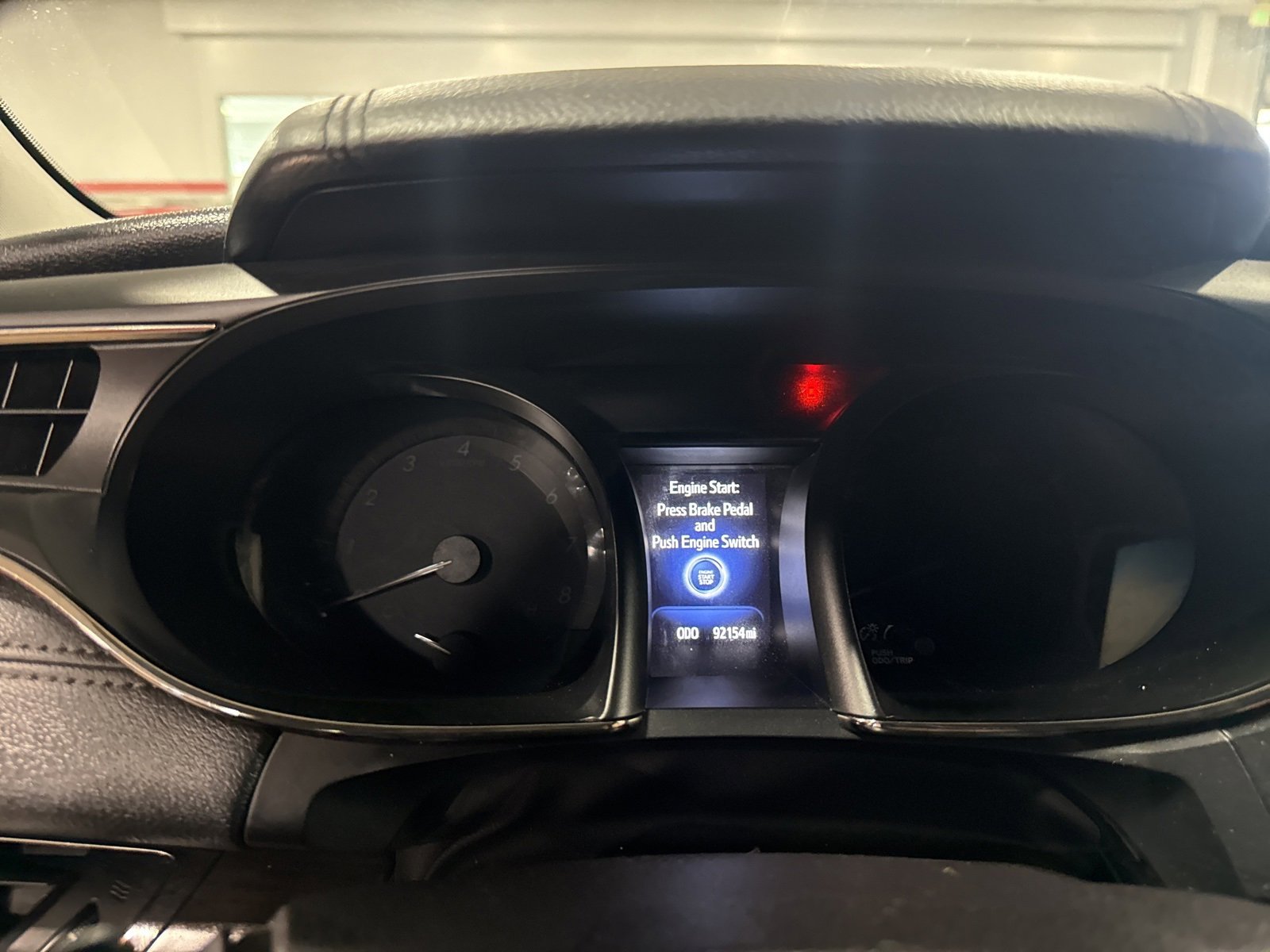 Used 2018 Toyota Avalon XLE Plus image 11