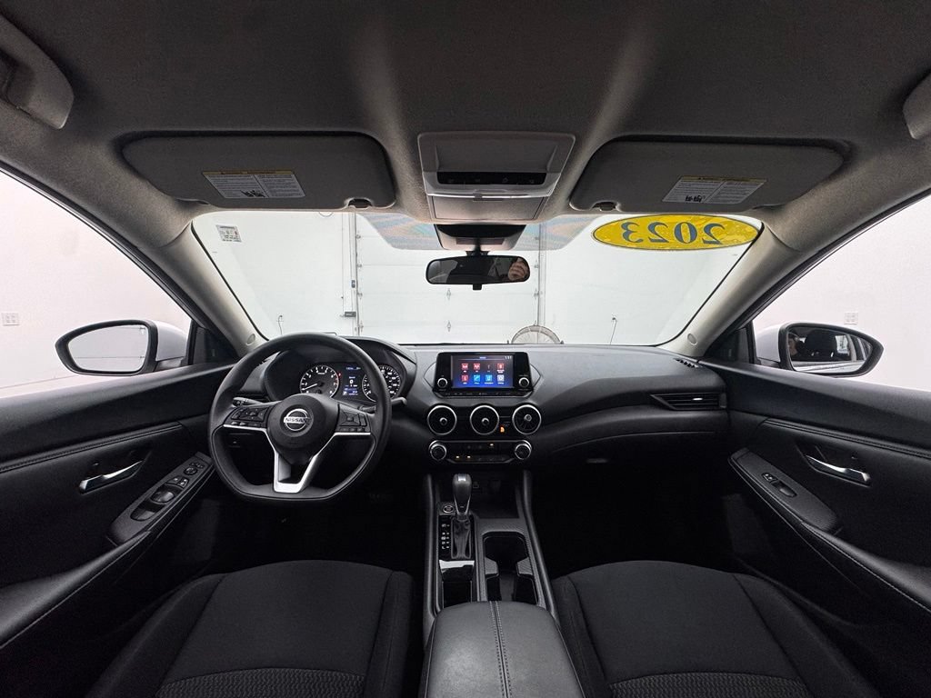 Used 2023 Nissan Sentra S FWD image 3
