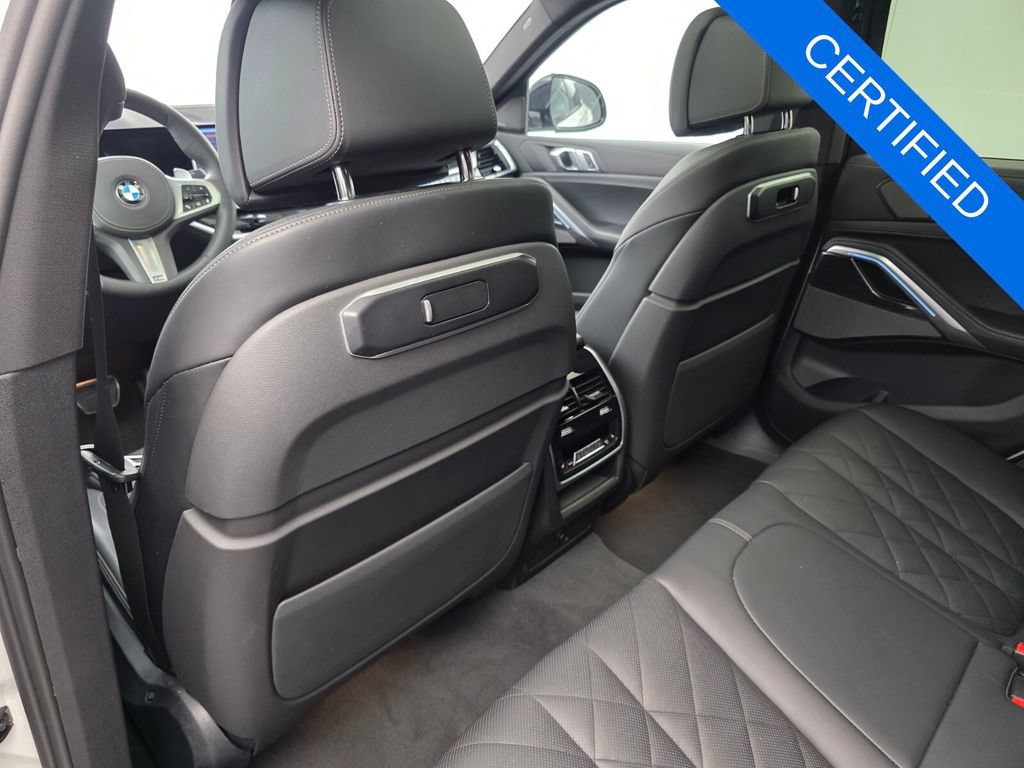 Certified 2025 BMW X6 xDrive40i AWD/4WD image 15