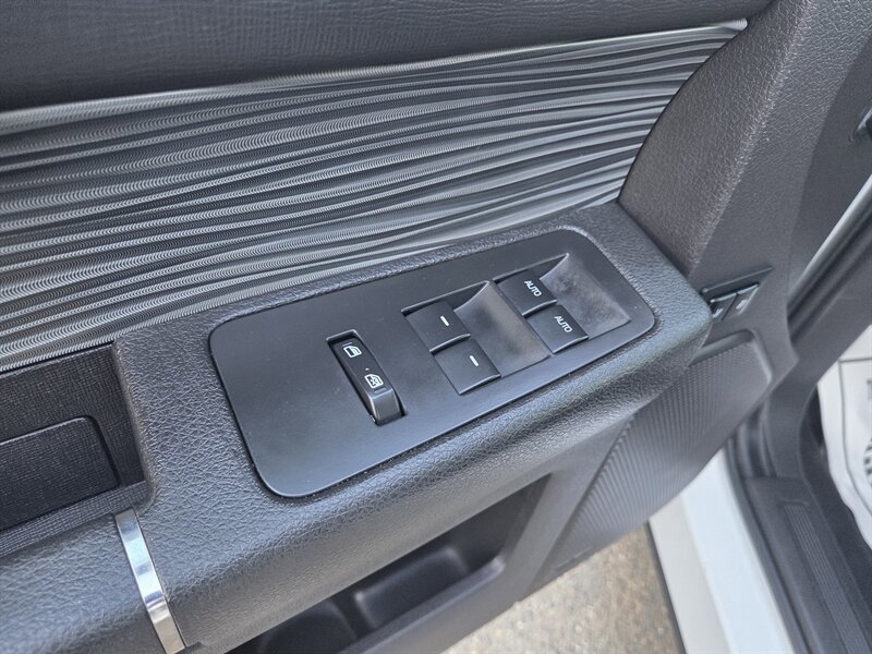 Used 2019 Ford Flex SEL w/ Equipment Group 202A FWD image 26