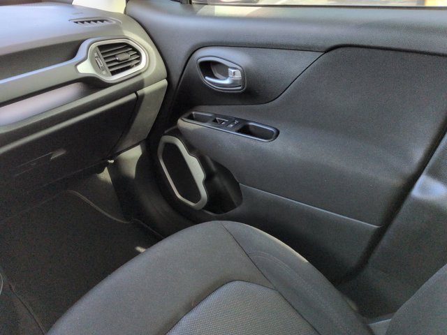 Used 2020 Jeep Renegade Sport AWD/4WD image 17