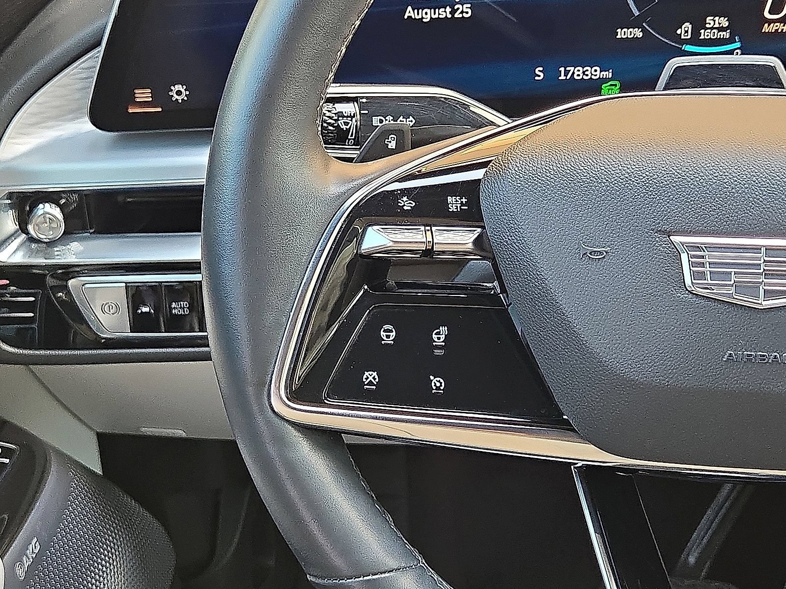 Used 2024 Cadillac Lyriq Sport RWD image 20