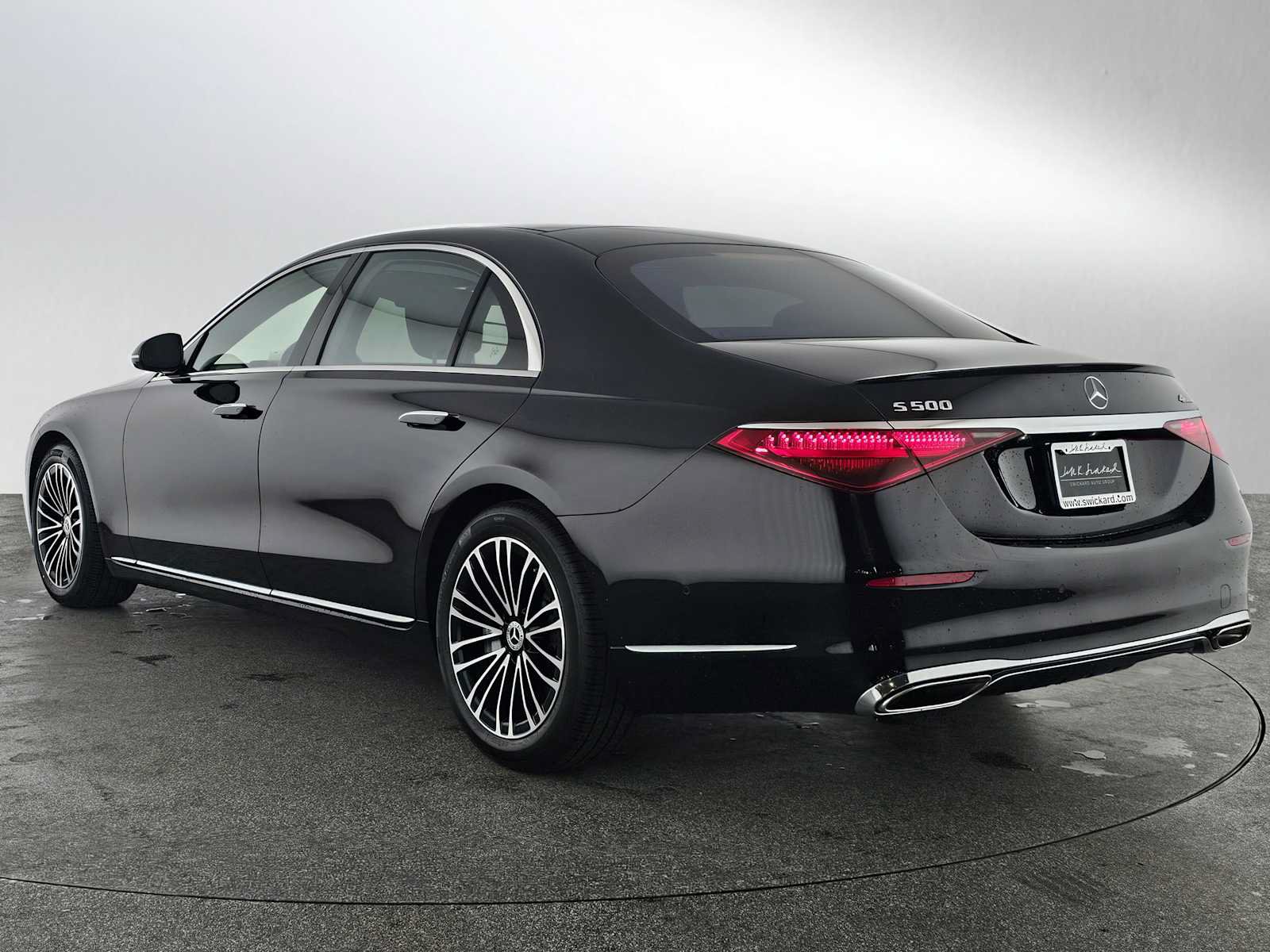 Used 2024 Mercedes-Benz S 500 4MATIC image 5