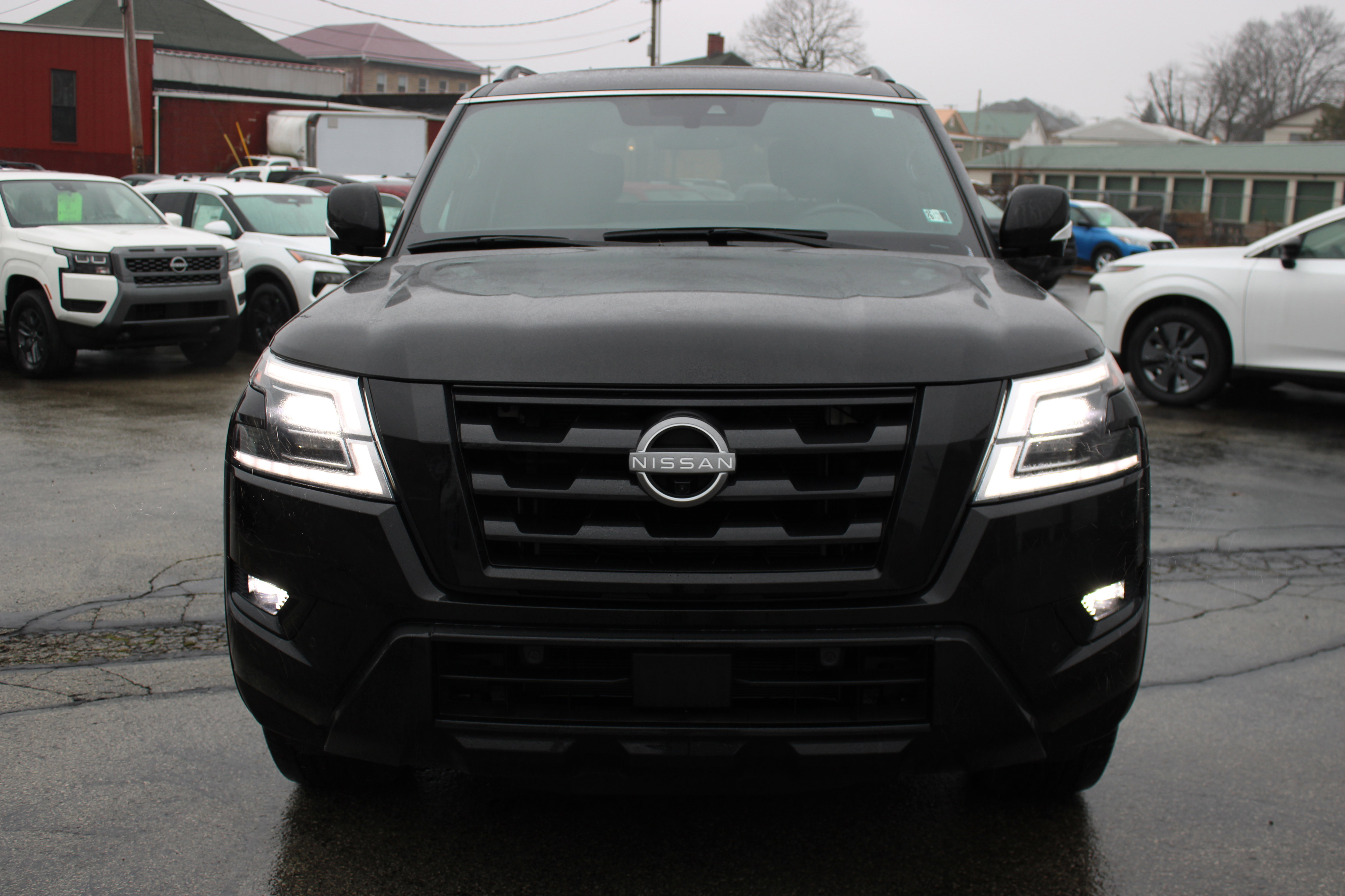 Certified 2024 Nissan Armada SL w/ Midnight Edition Package image 12