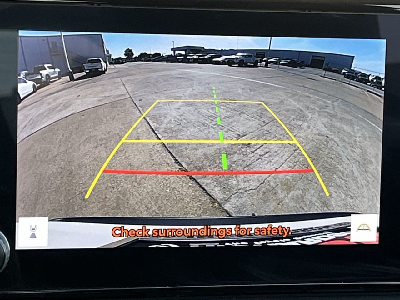 Used 2025 Toyota RAV4 XLE AWD/4WD image 16