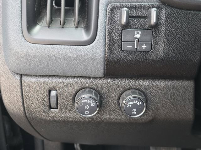 Used 2020 Chevrolet Colorado Z71 w/ Z71 Midnight Edition image 22