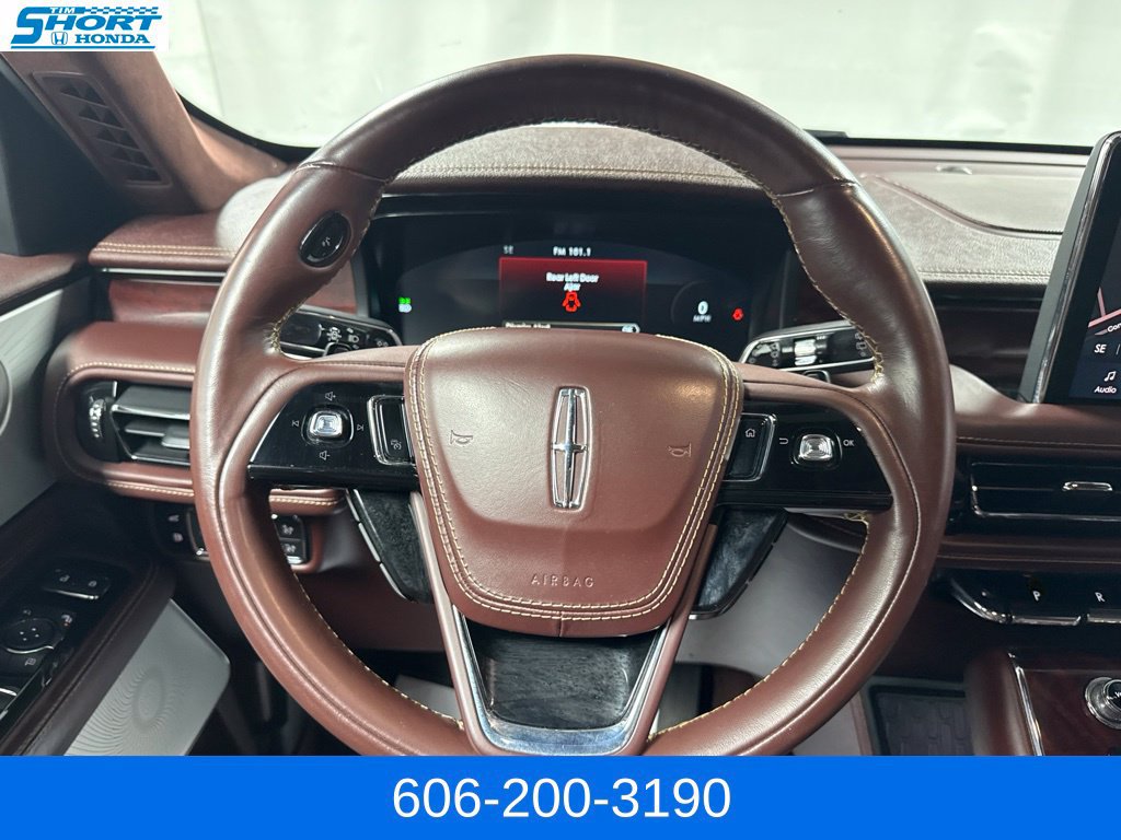 Used 2022 Lincoln Aviator Black Label Grand Touring w/ Class IV Trailer Tow Package AWD/4WD image 26