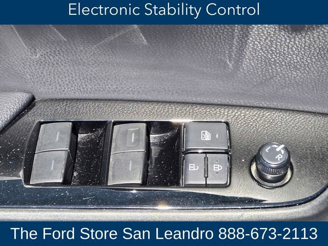 Used 2020 Toyota Prius LE AWD/4WD image 26