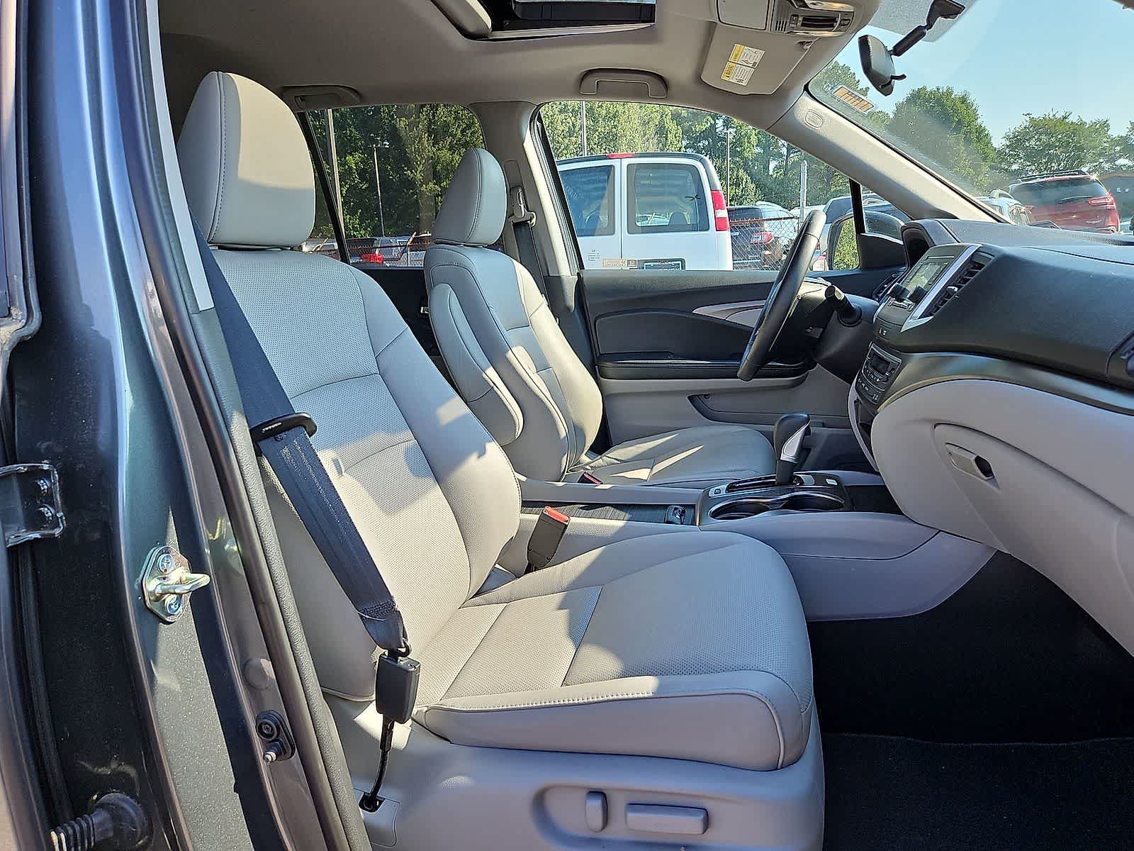 Used 2019 Honda Ridgeline RTL image 33