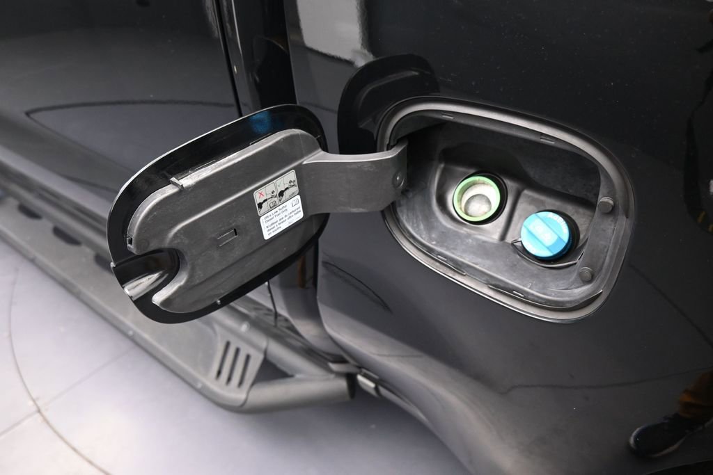Used 2021 Chevrolet Silverado 1500 RST RWD image 41