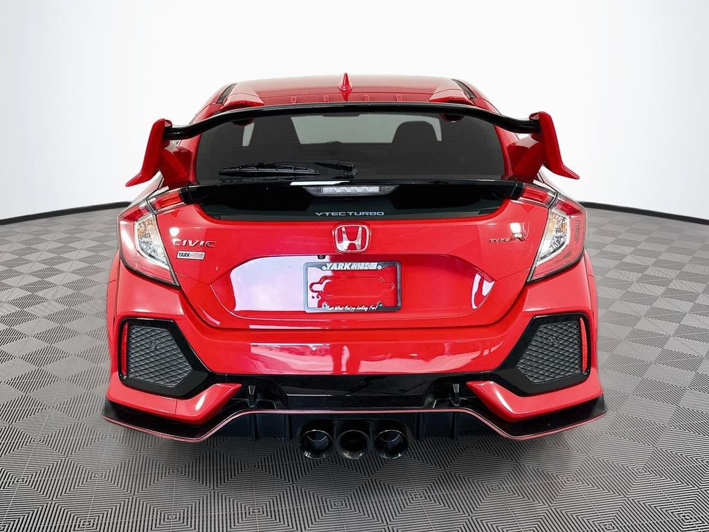 Used 2018 Honda Civic Type R image 9