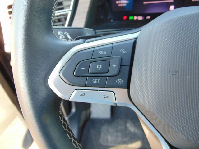 Used 2025 Volkswagen Atlas SEL AWD/4WD image 18