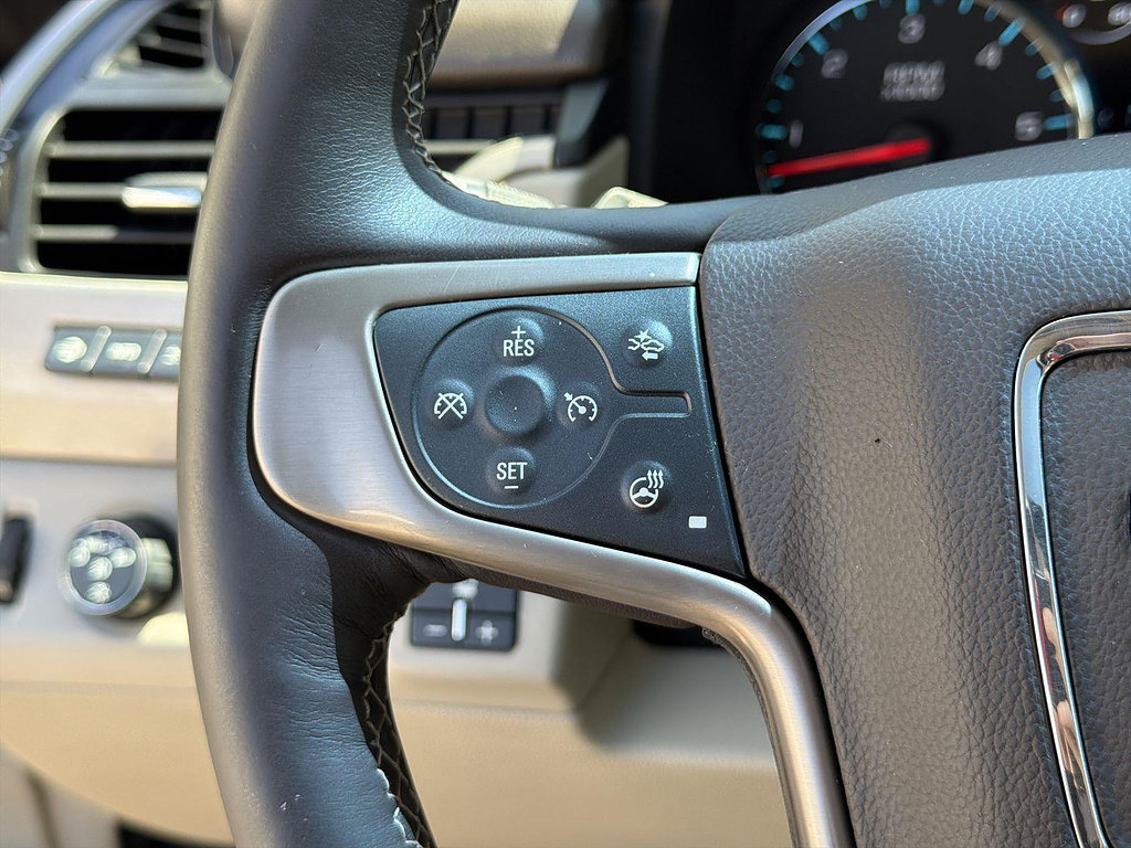 Used 2018 GMC Yukon XL Denali w/ Open Road Package RWD image 36