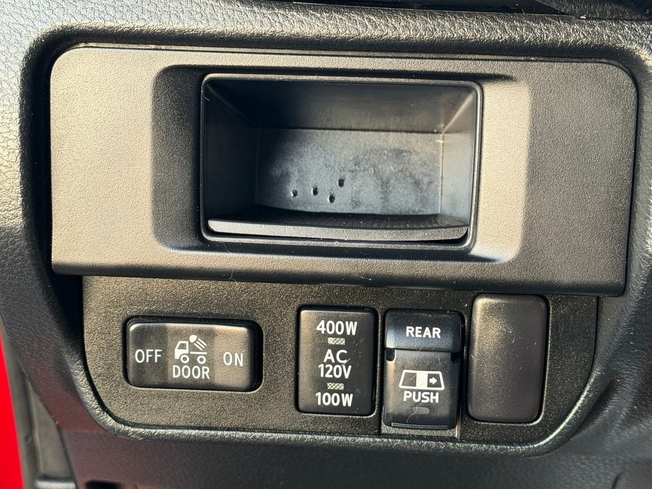 Used 2017 Toyota Tacoma TRD Off-Road w/ Tow Package (A/T) AWD/4WD image 19