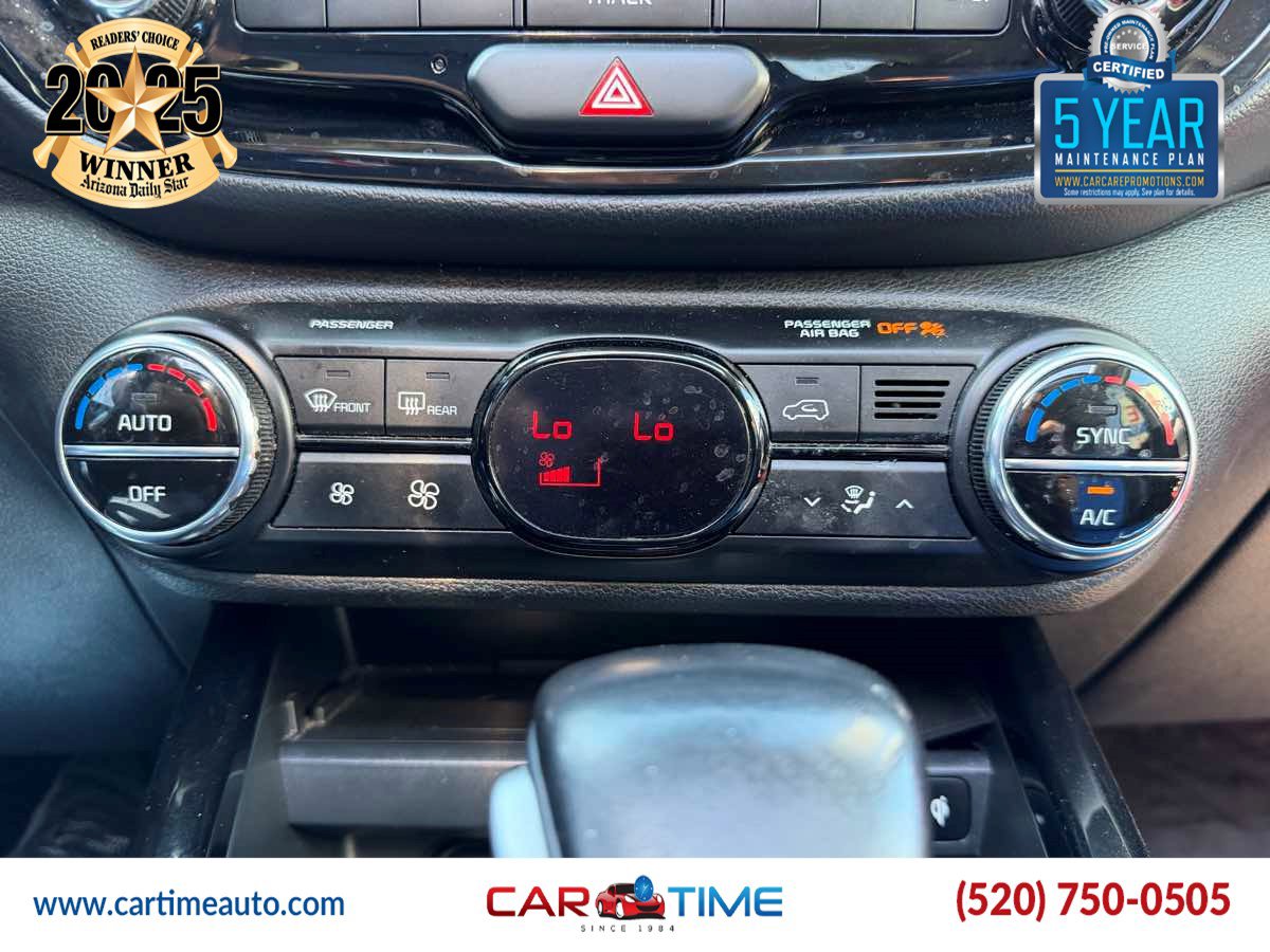 Used 2020 Kia Soul GT-Line Turbo FWD image 19