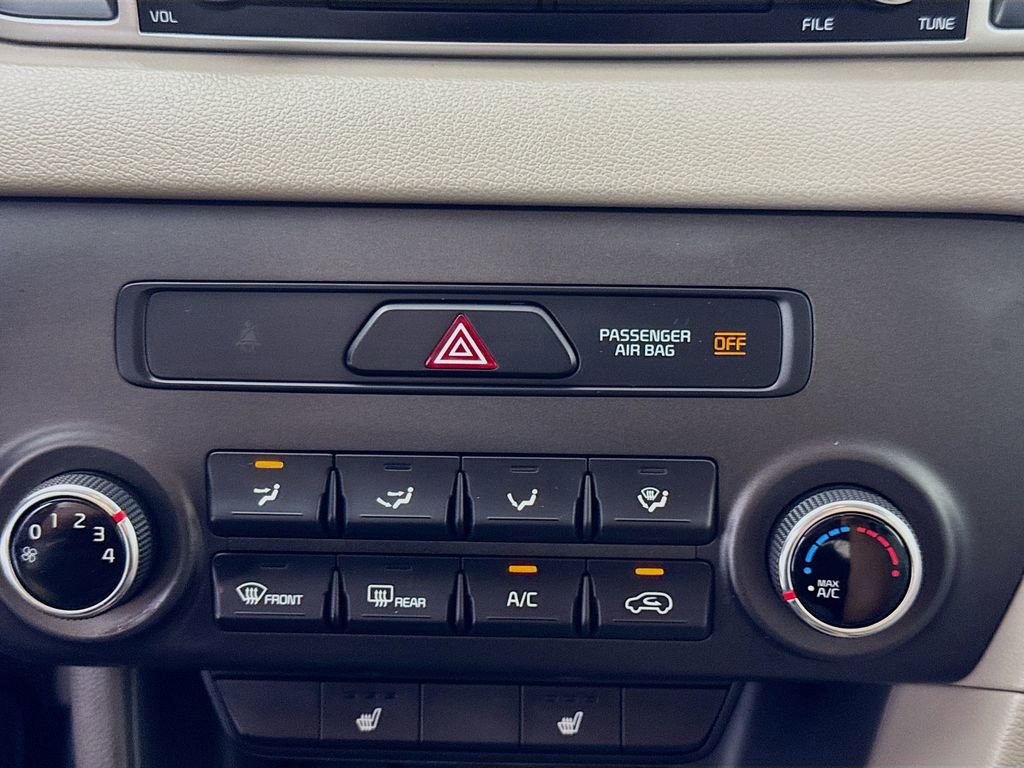 Used 2017 Kia Sportage LX w/ LX Popular Package FWD image 19