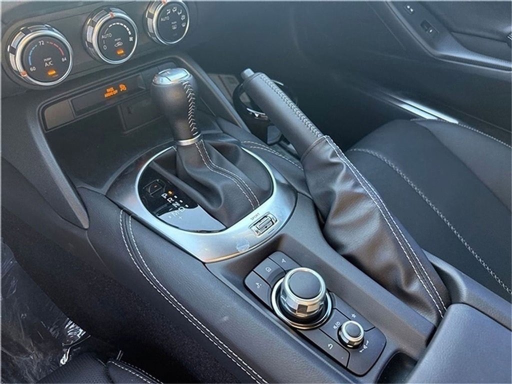 New 2025 MAZDA MX-5 Miata Grand Touring w/ Weather Package image 19
