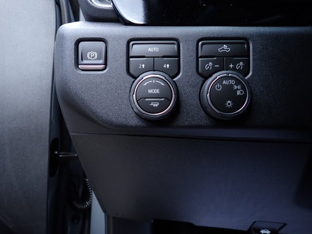 New 2026 Chevrolet Silverado 1500 LT AWD/4WD image 14