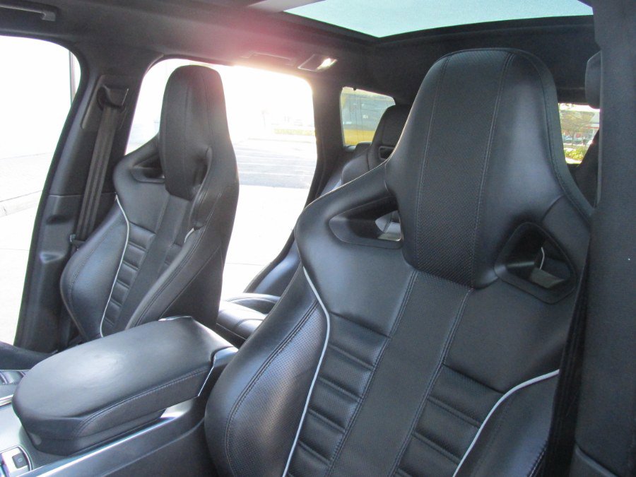 Used 2016 Land Rover Range Rover Sport SVR image 61