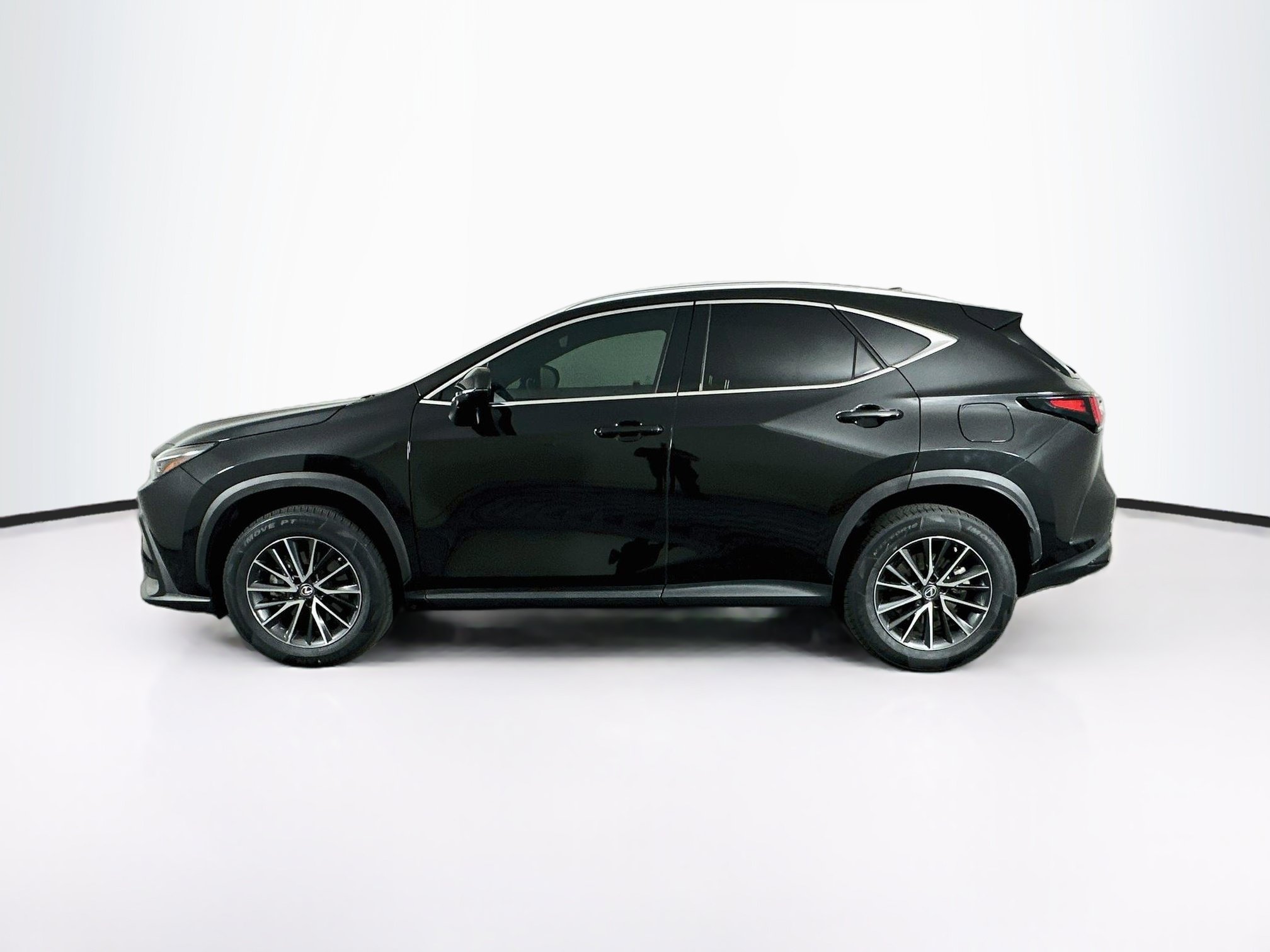 Used 2023 Lexus NX 350 AWD w/ Cold Area Package image 4