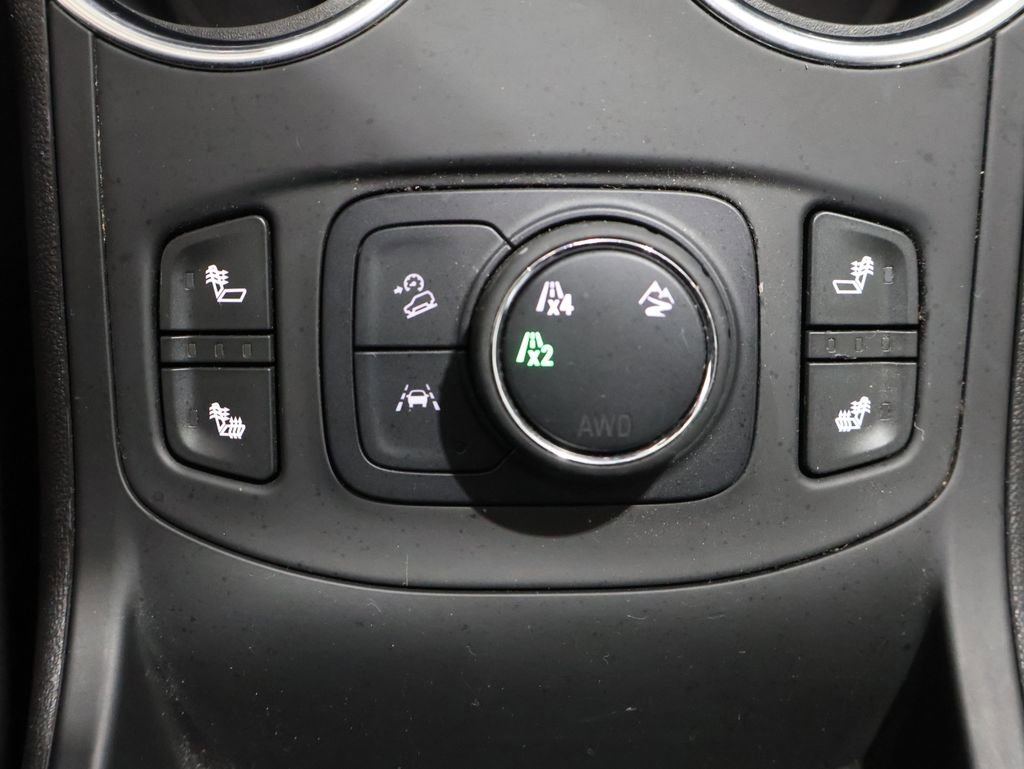 Used 2024 GMC Terrain SLT image 34