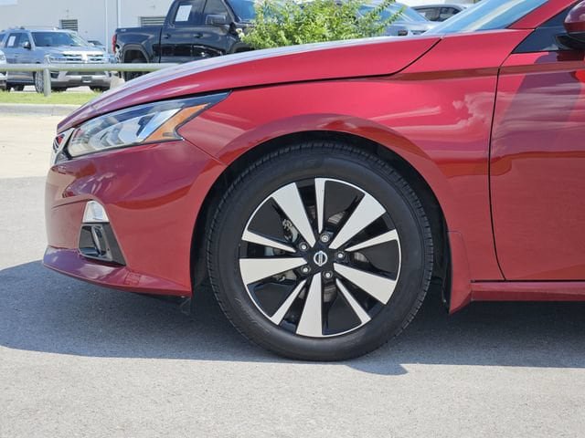Used 2022 Nissan Altima 2.5 SL FWD image 10