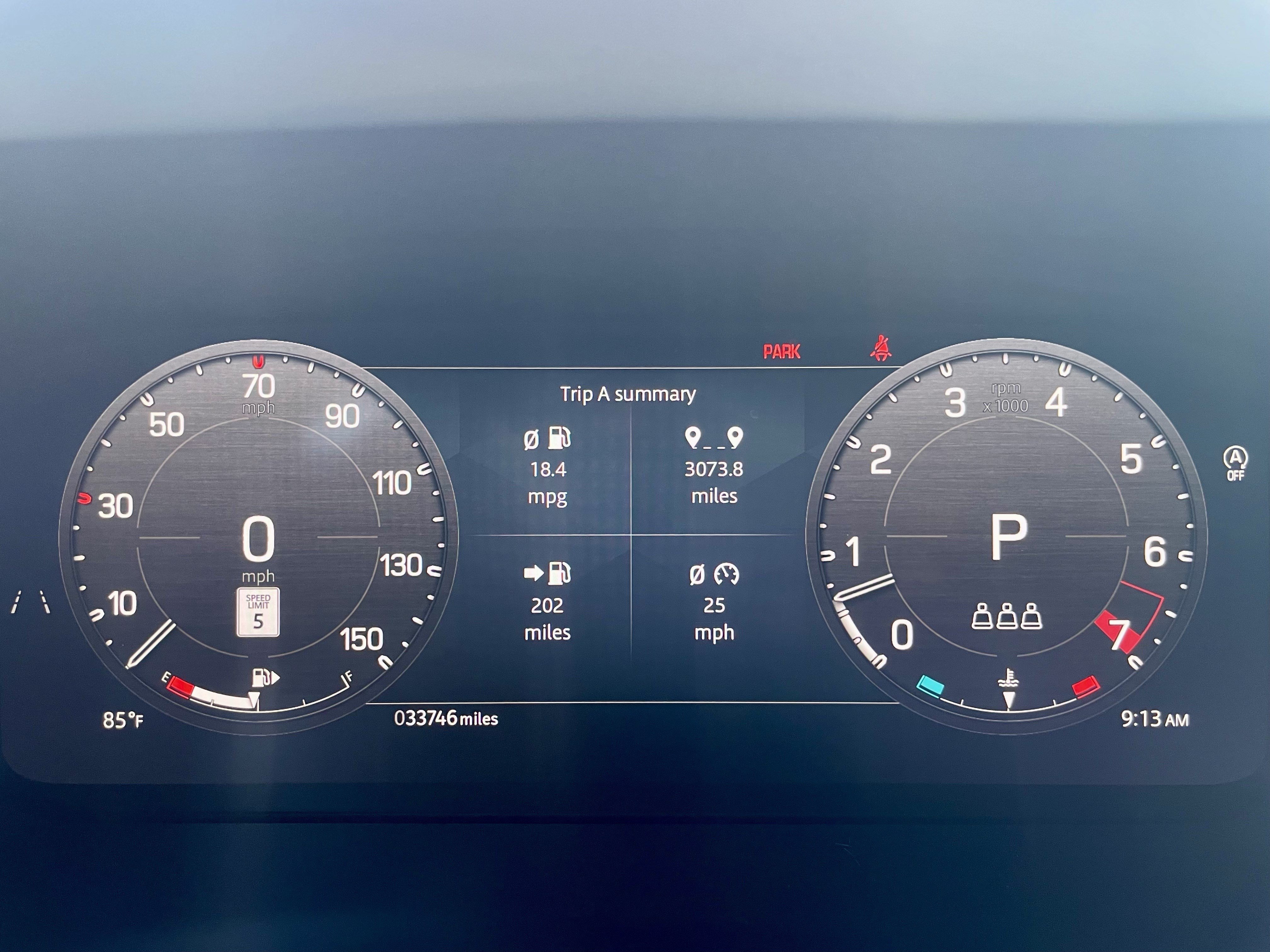 Used 2024 Land Rover Defender 110 X-Dynamic SE AWD/4WD image 24