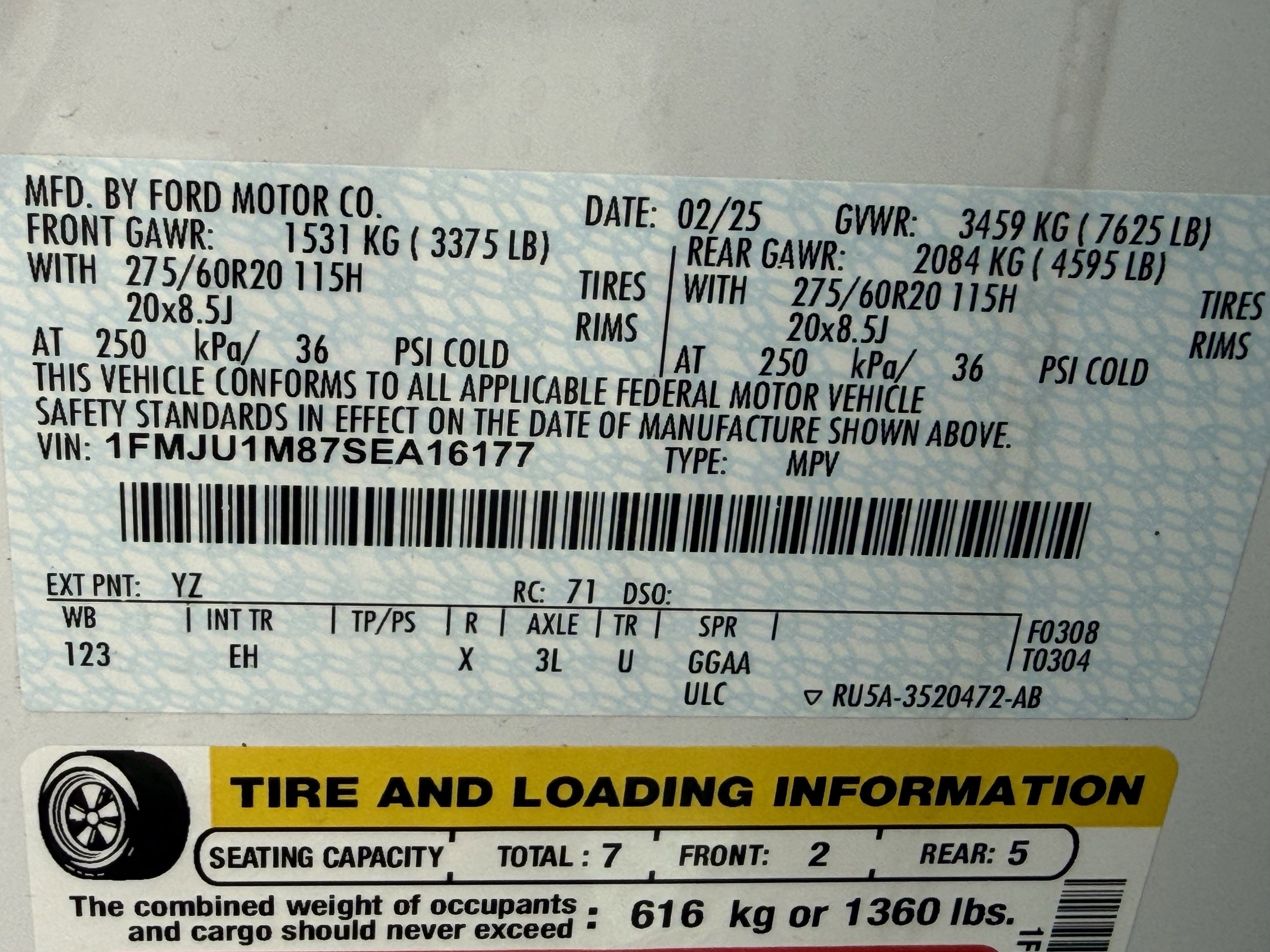 Used 2025 Ford Expedition Platinum image 38