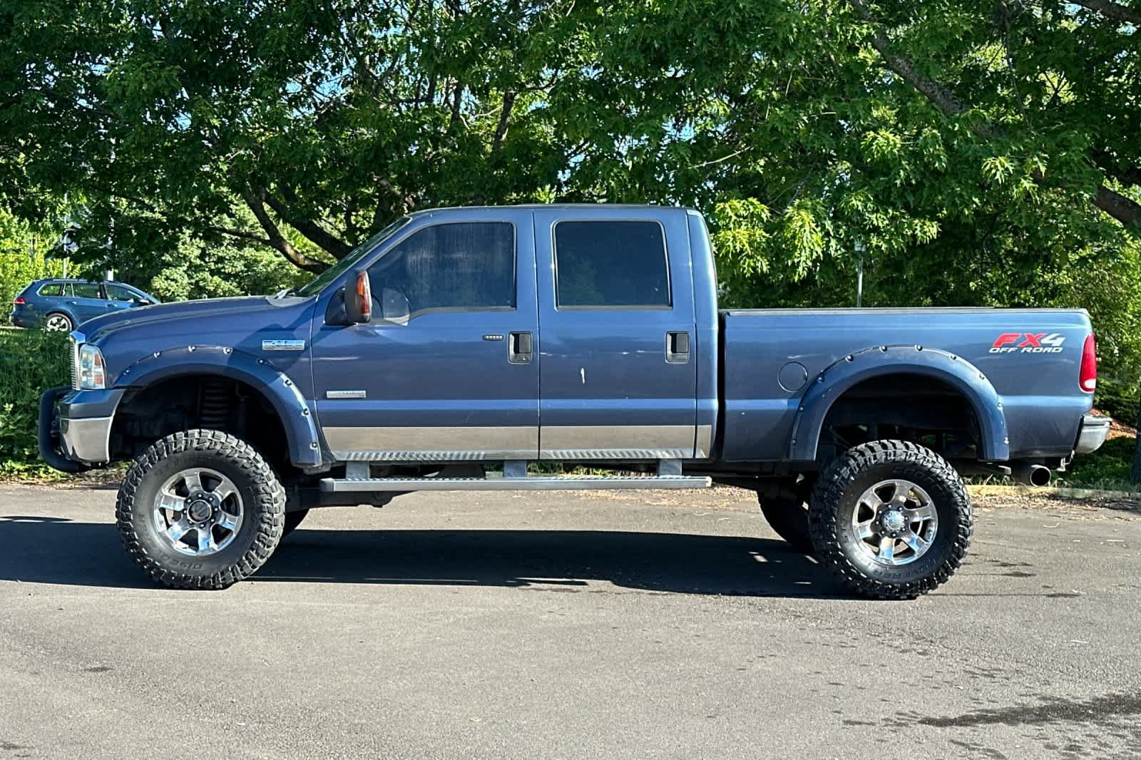 Used 2006 Ford F350 XLT AWD/4WD image 5