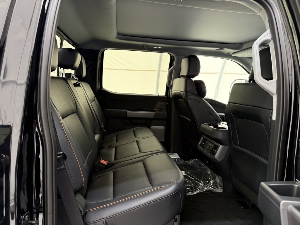 New 2026 Ford F350 4x4 Crew Cab Super Duty image 21