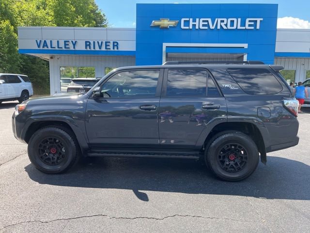 Used 2024 Toyota 4Runner TRD Off-Road Premium w/ 4Runner Black Package (TMS) AWD/4WD image 5