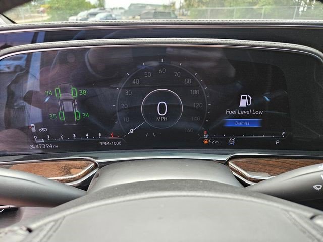 Certified 2023 Cadillac Escalade ESV Sport Platinum w/ LPO, ONYX Package image 28