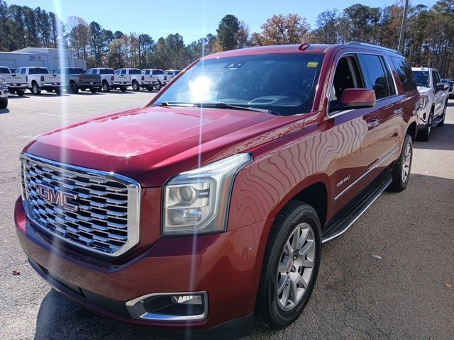 Used 2020 GMC Yukon XL Denali image 8