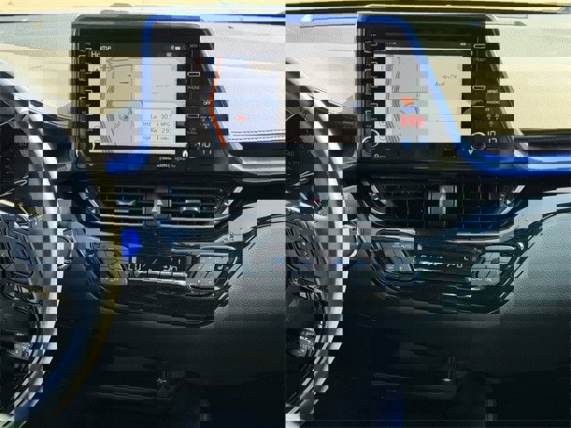 Used 2019 Toyota C-HR Limited image 17