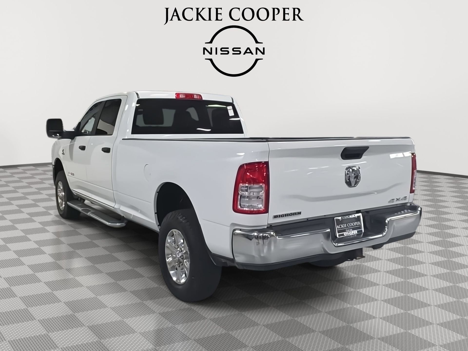 Used 2024 RAM 3500 Big Horn image 7