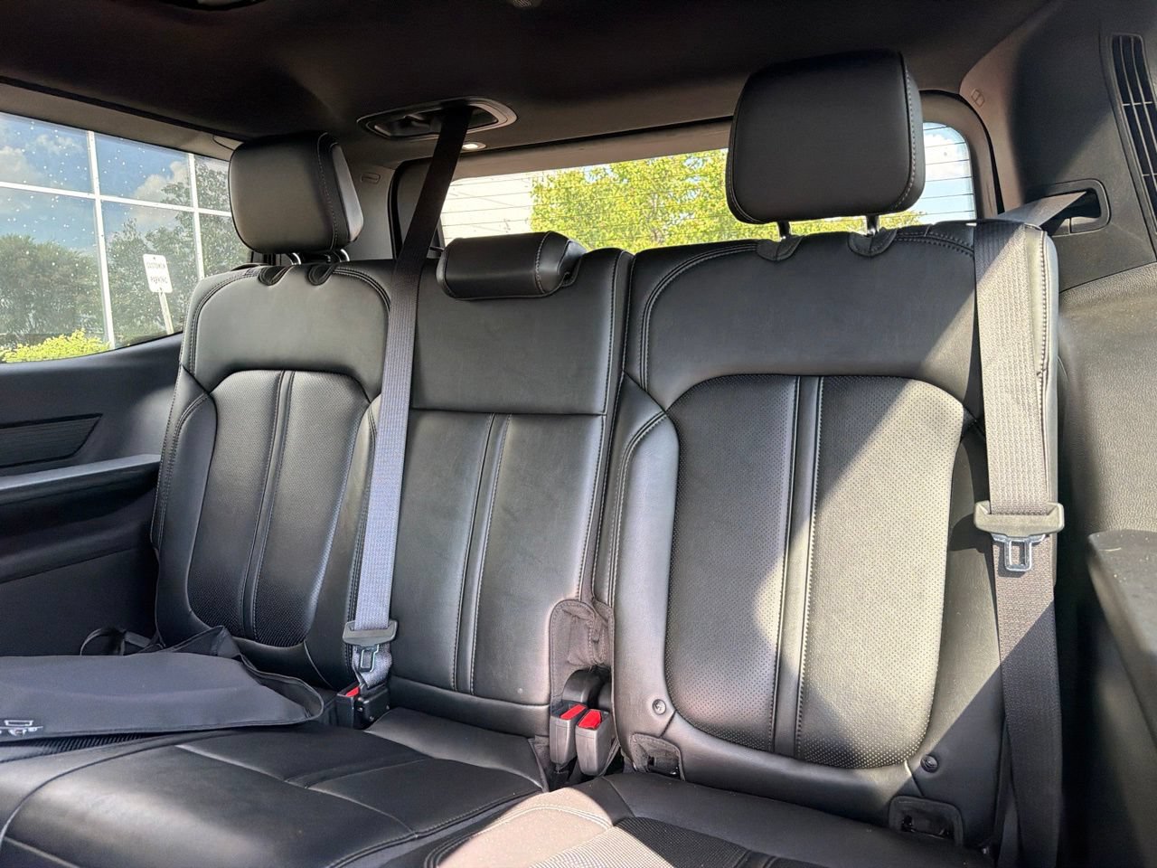 Certified 2024 Jeep Wagoneer Series II AWD/4WD image 25