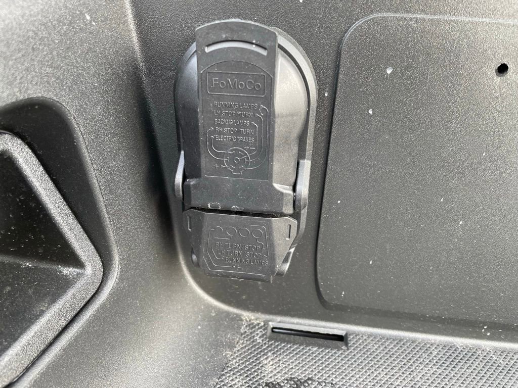 New 2026 Ford F350 Lariat w/ Black Appearance Package image 33