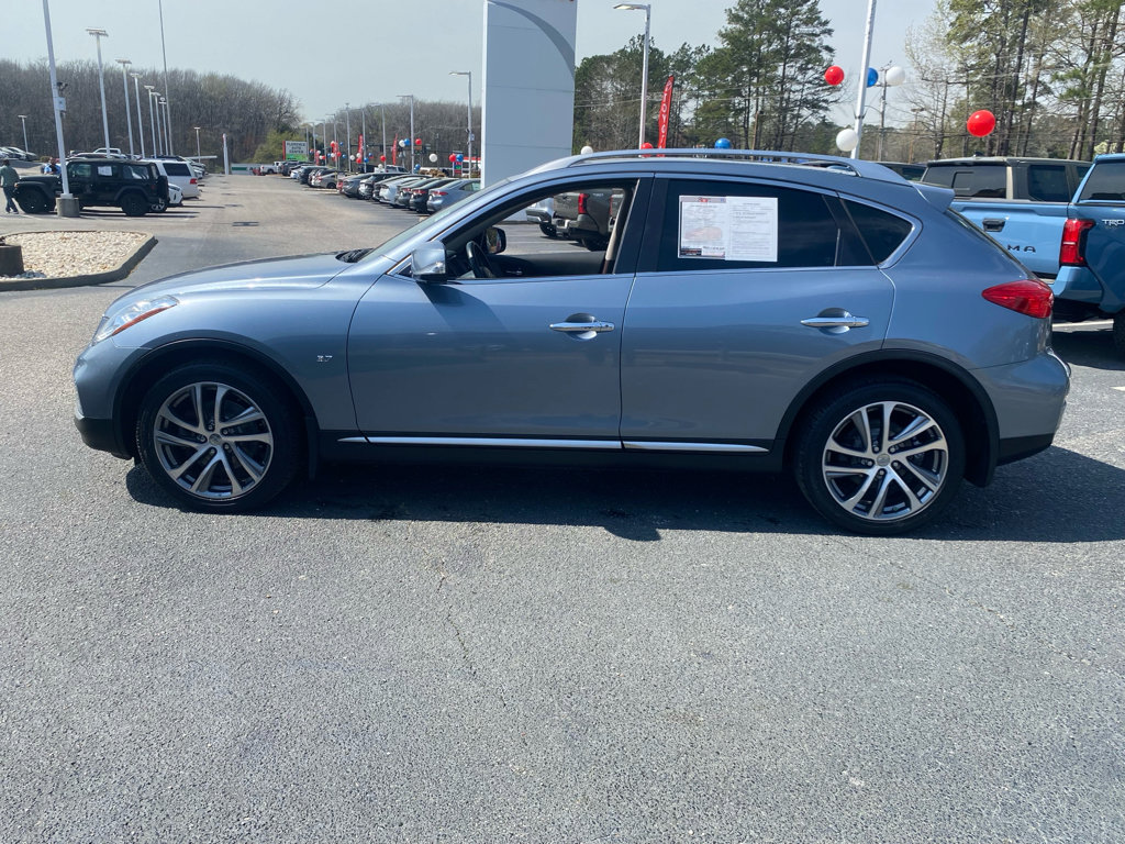 Used 2017 INFINITI QX50 AWD w/ Technology Package image 3