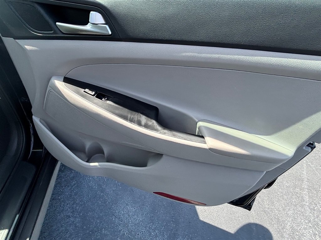 Used 2021 Hyundai Tucson SEL AWD/4WD image 23