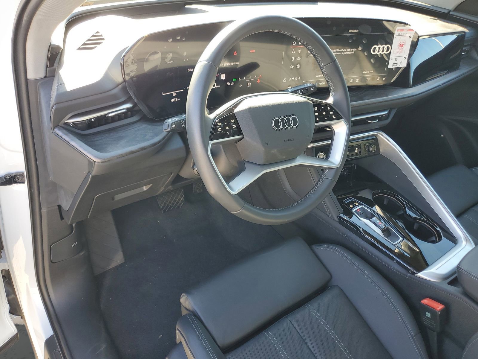 Used 2025 Audi Q5 Premium Plus w/ Premium Plus image 18